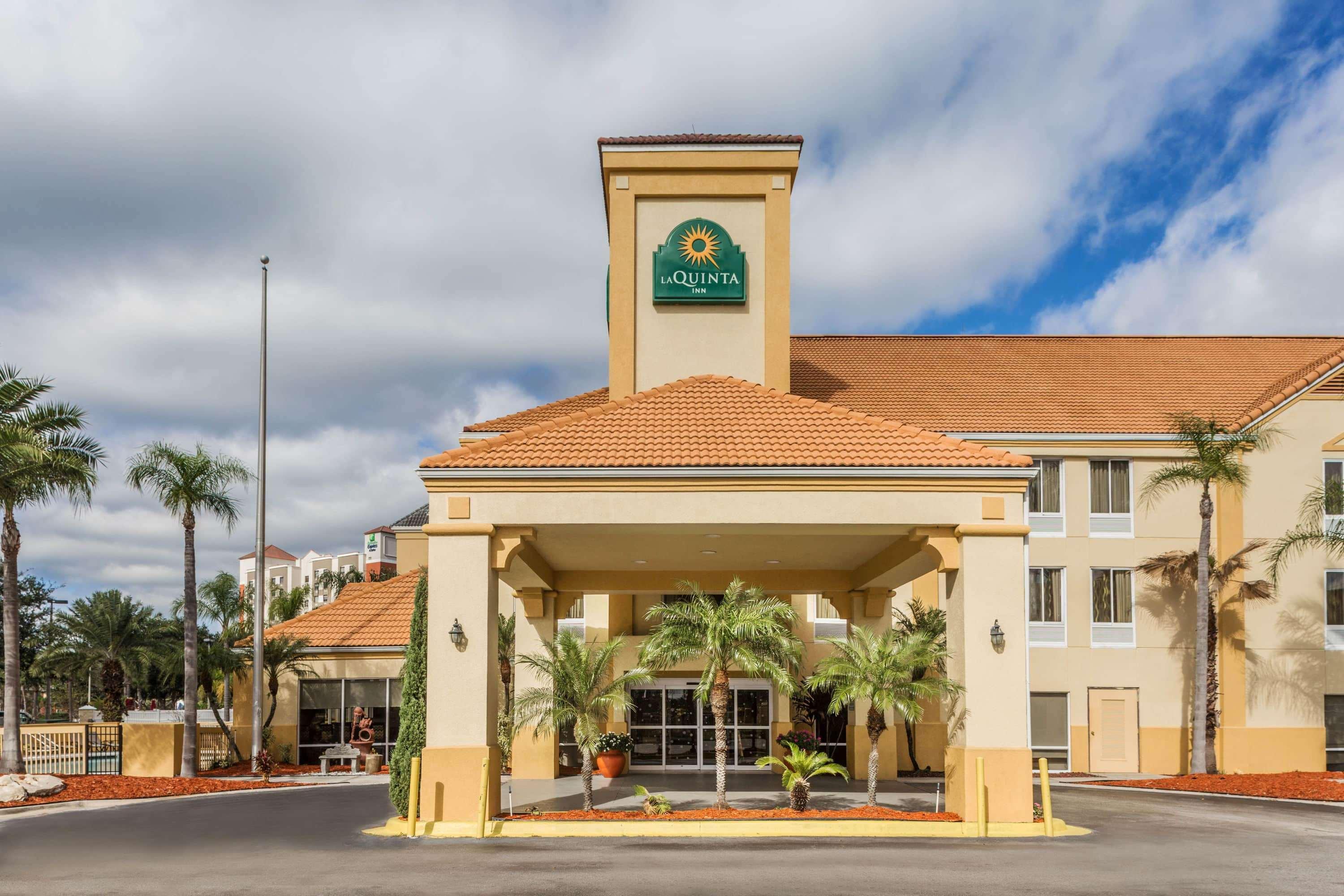 La Quinta By Wyndham Orlando Universal Area - Free Shuttle To Universal Luaran gambar