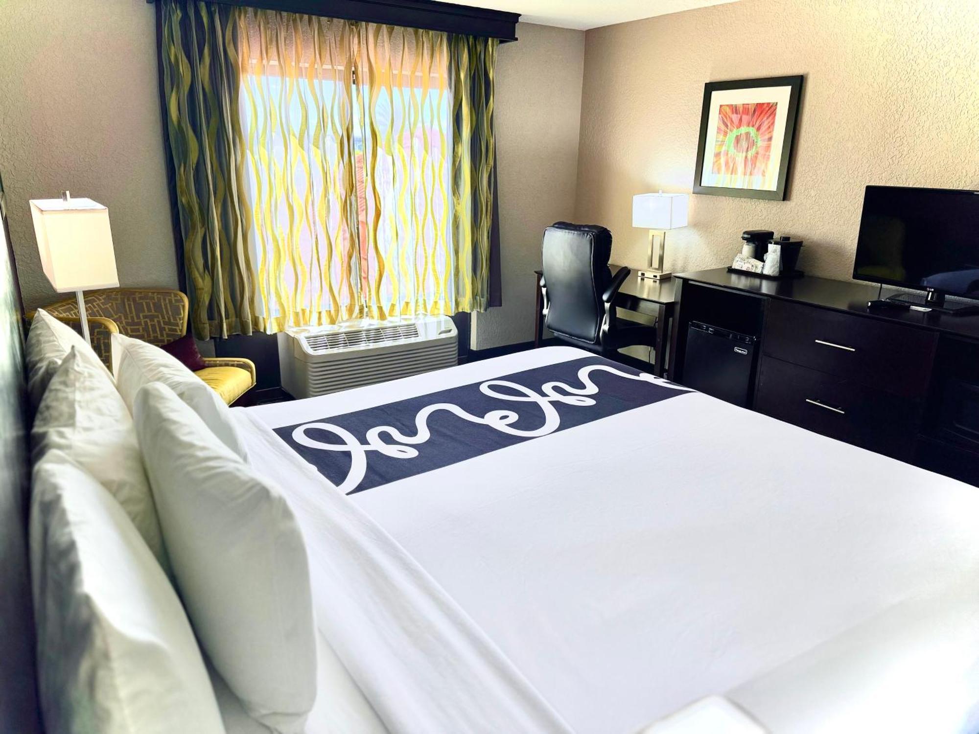 La Quinta By Wyndham Orlando Universal Area - Free Shuttle To Universal Luaran gambar