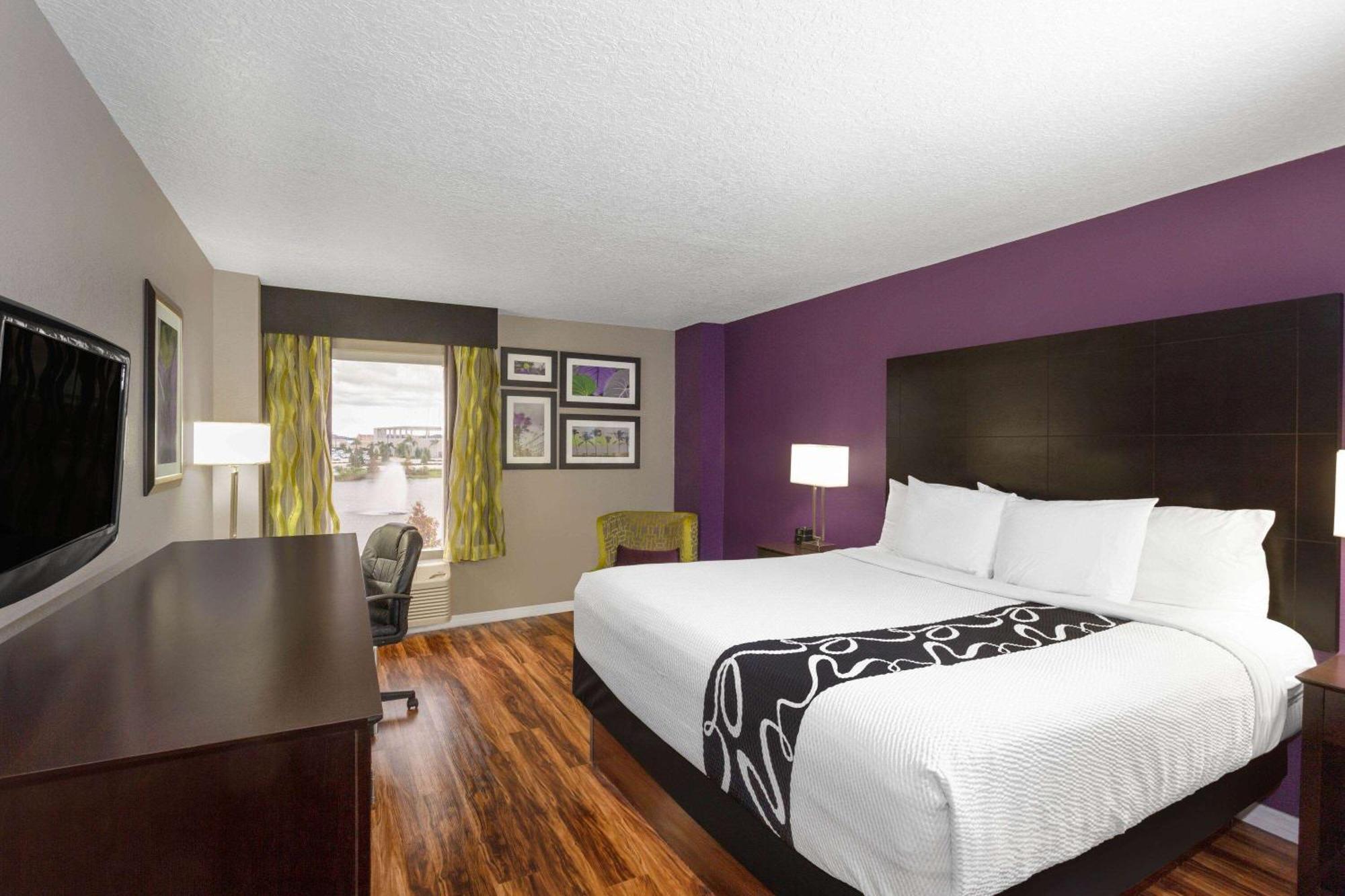 La Quinta By Wyndham Orlando Universal Area - Free Shuttle To Universal Luaran gambar
